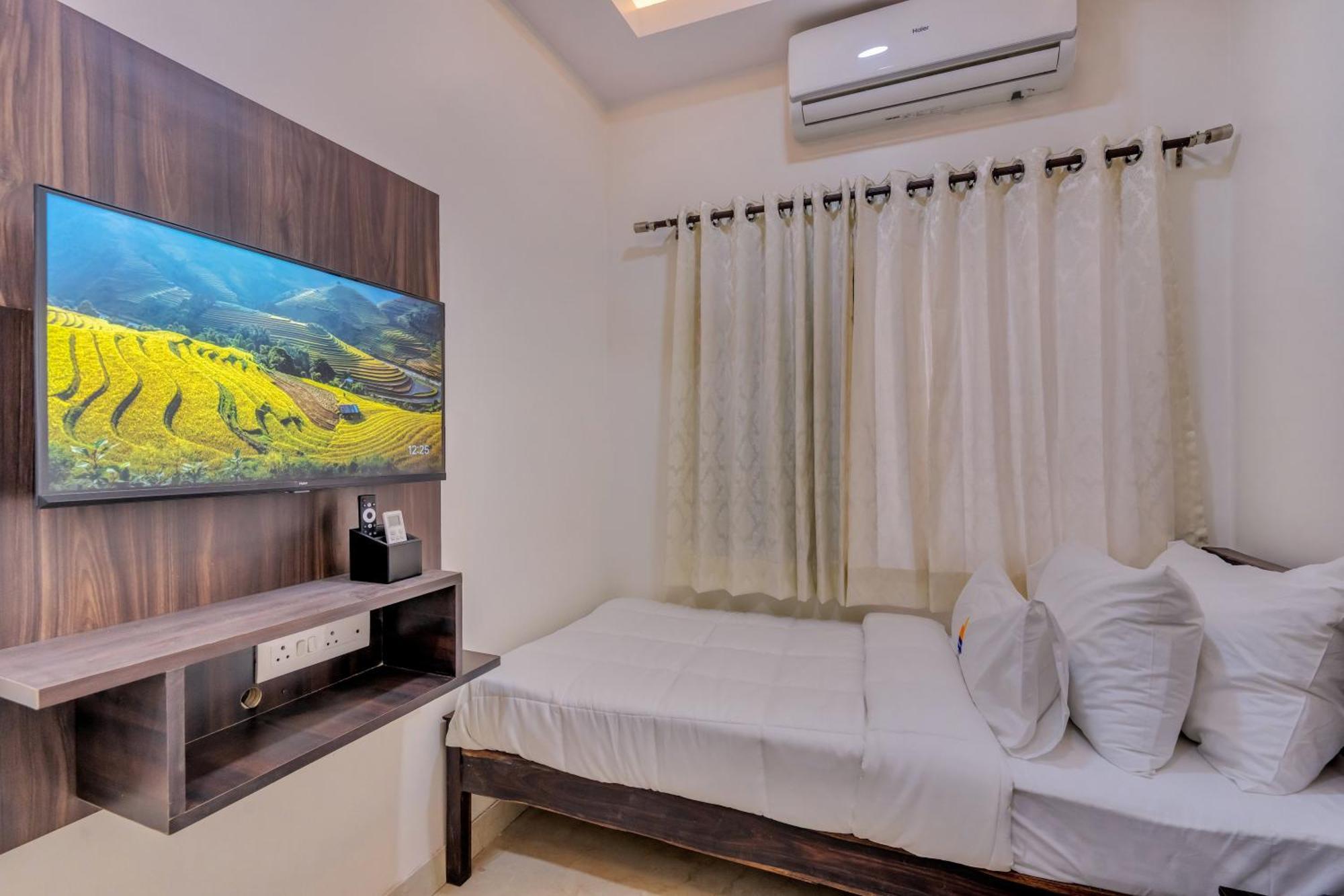 Myspace Hotel Shree Vaibhav 那格浦尔 外观 照片