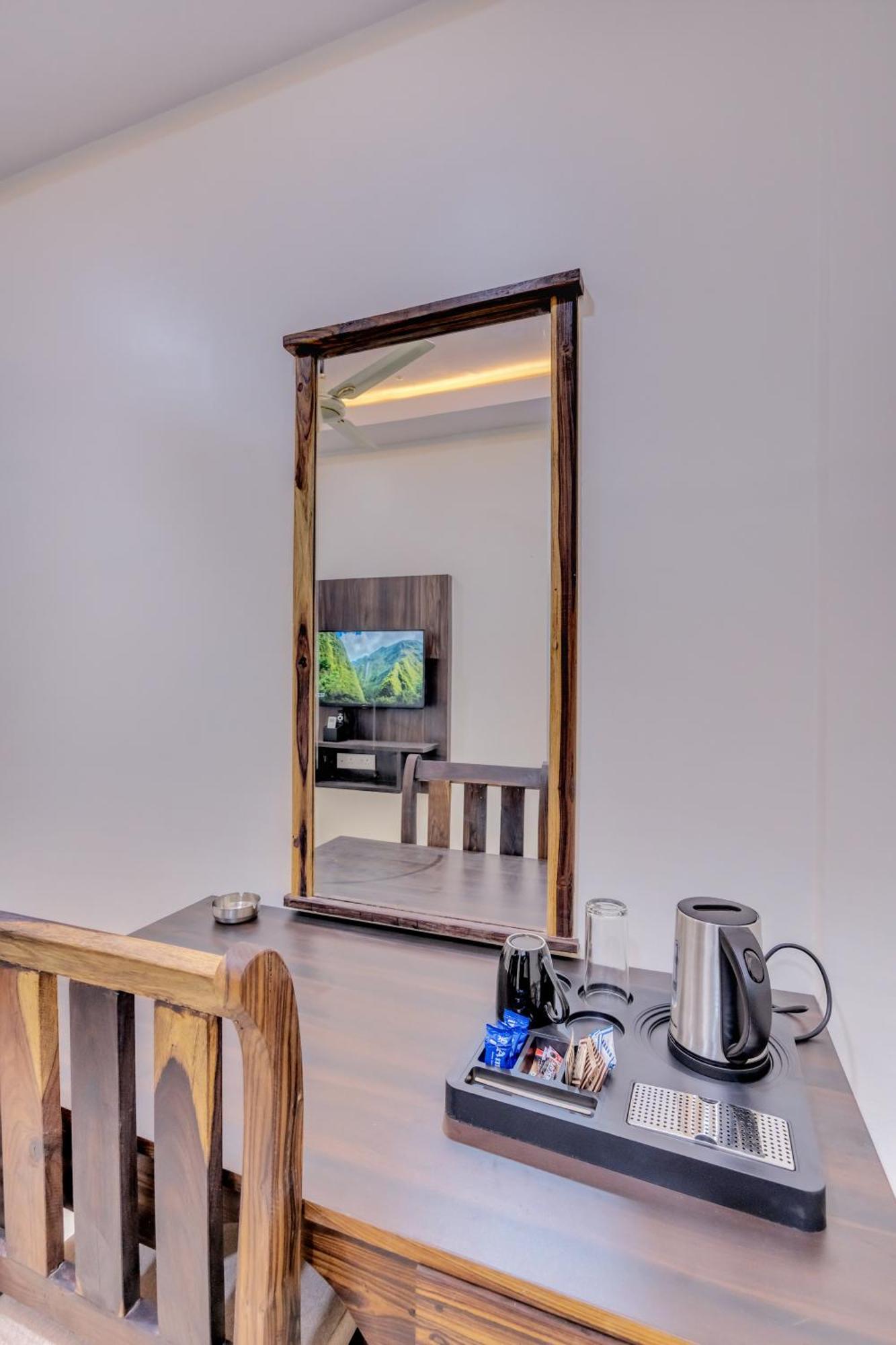 Myspace Hotel Shree Vaibhav 那格浦尔 外观 照片