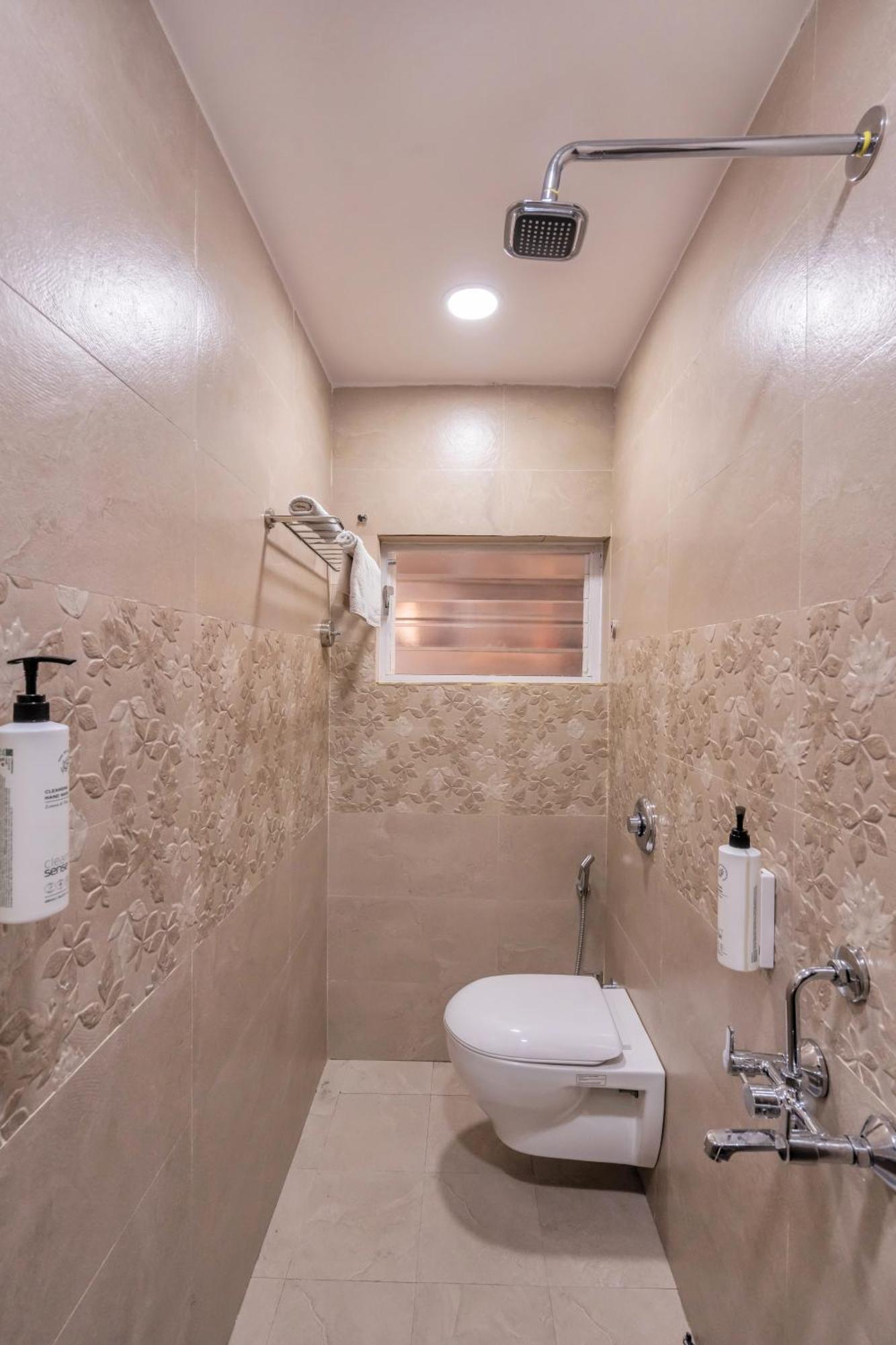 Myspace Hotel Shree Vaibhav 那格浦尔 外观 照片